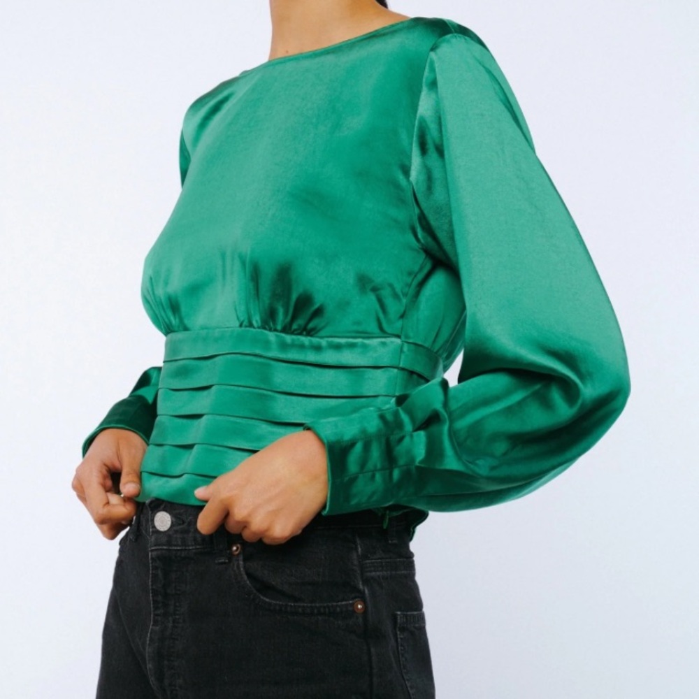 Ciebon Fosi Long Sleeve Satin Top